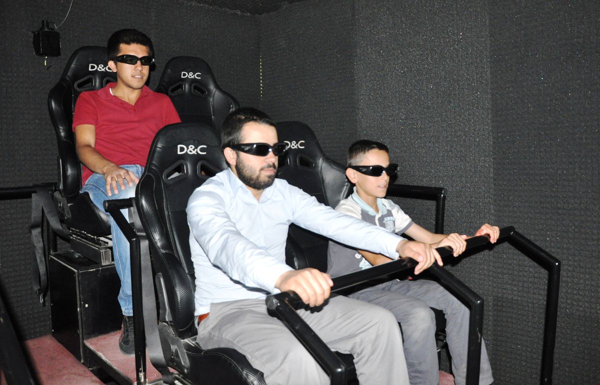 Bolu'da 8d Sineması Büyük İlgi Görüyor