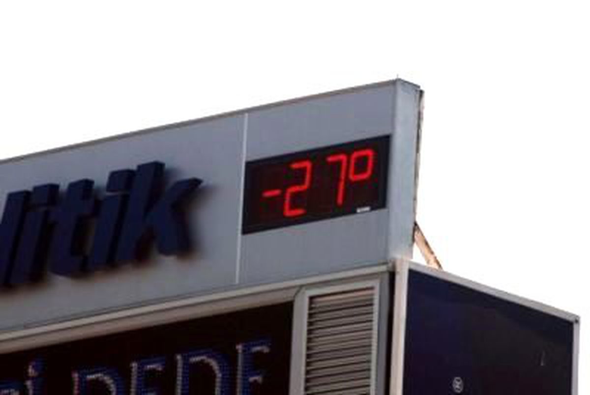 Bunaltıcı Sıcaklara Termometre Bile Dayanamadı