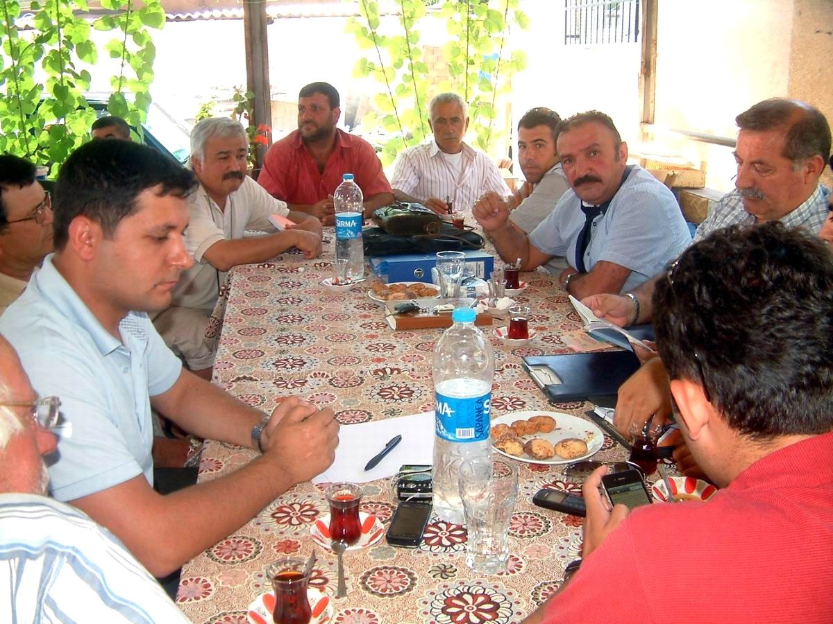 Burhaniye\'de Balıkçılara Bilgilendirme Toplantısı