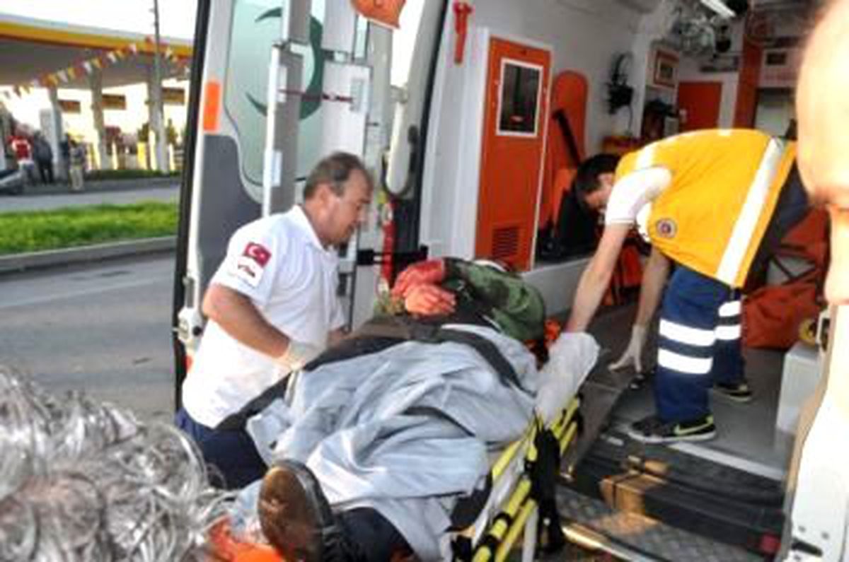Eriyen Asfaltın Yol Açtığı Kazada Bir Aile Yok Oldu