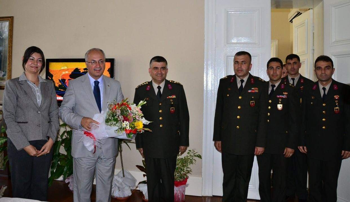 İl Jandarma Komutanı Vural\'dan Vali Daşöz\'e Ziyaret