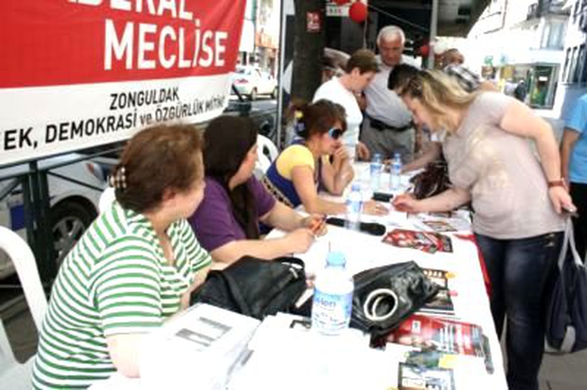 İmza Sayısı 3 Bini Geçti