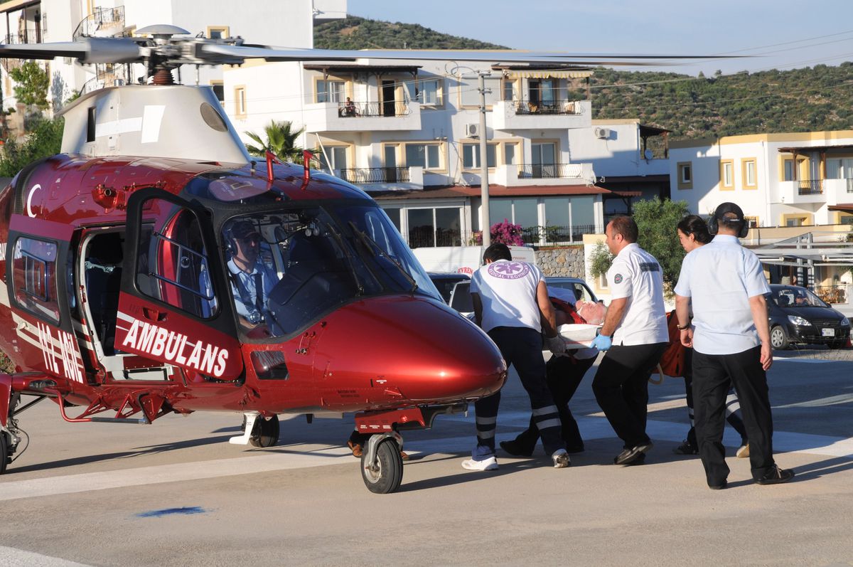 İngiliz Turist Helikopterle Aydın\'a Sevk Edildi
