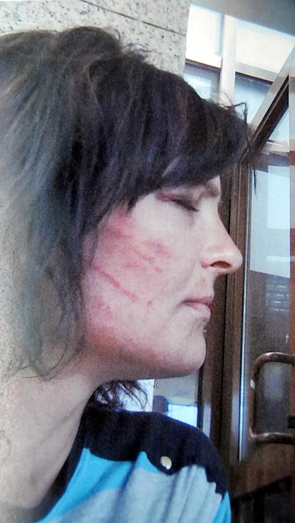Karakolda Dayak Mağduru Kadının \'Polislere Hakaret\' Davası Asliye Ceza\'da Görülecek