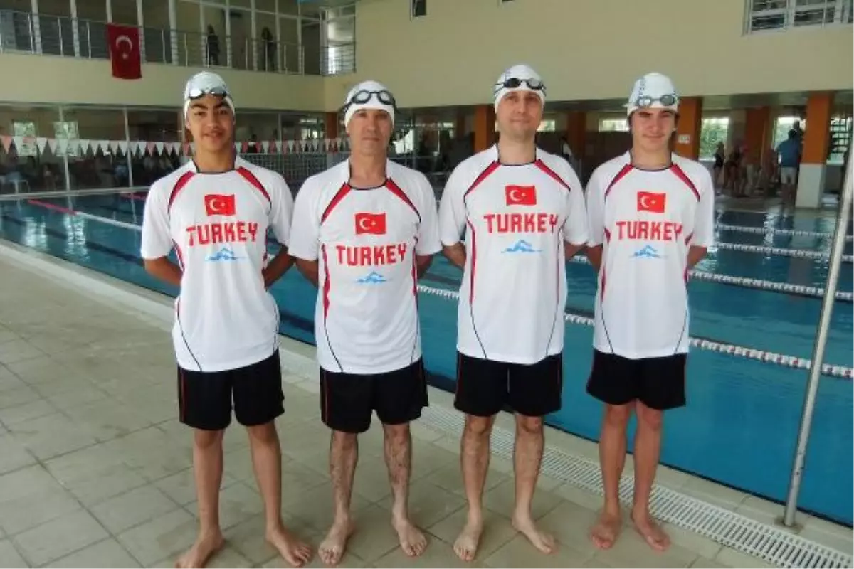 Kaş-Meis Arasında Oğulları ile Yüzecekler