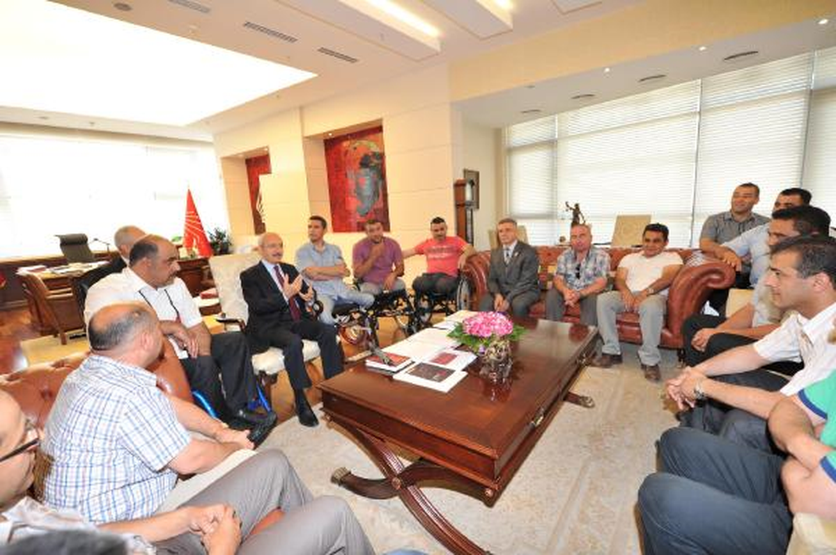 Kılıçdaroğlu, Gazilerin Sorunlarını Dinledi