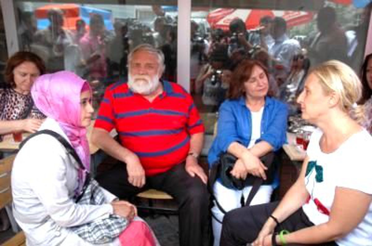 Kılıçdaroğlu\'ndan Leyla\'ya Destek