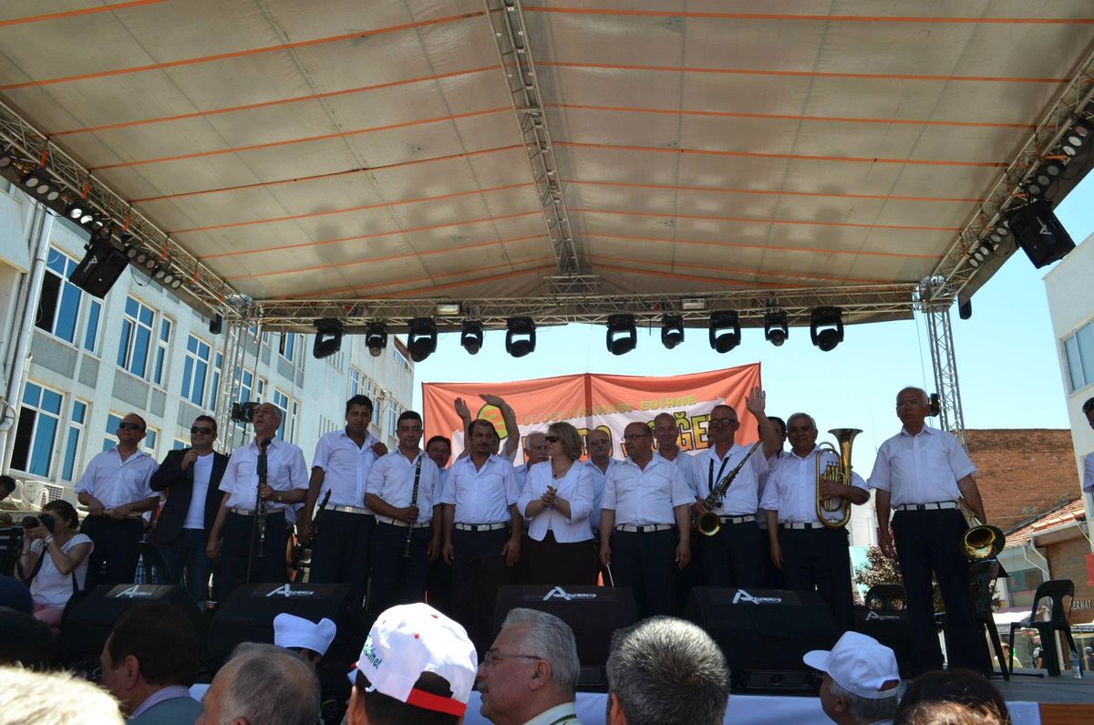 Mudanya Belediye Bandosu Ciğer Festivalinde Çaldı