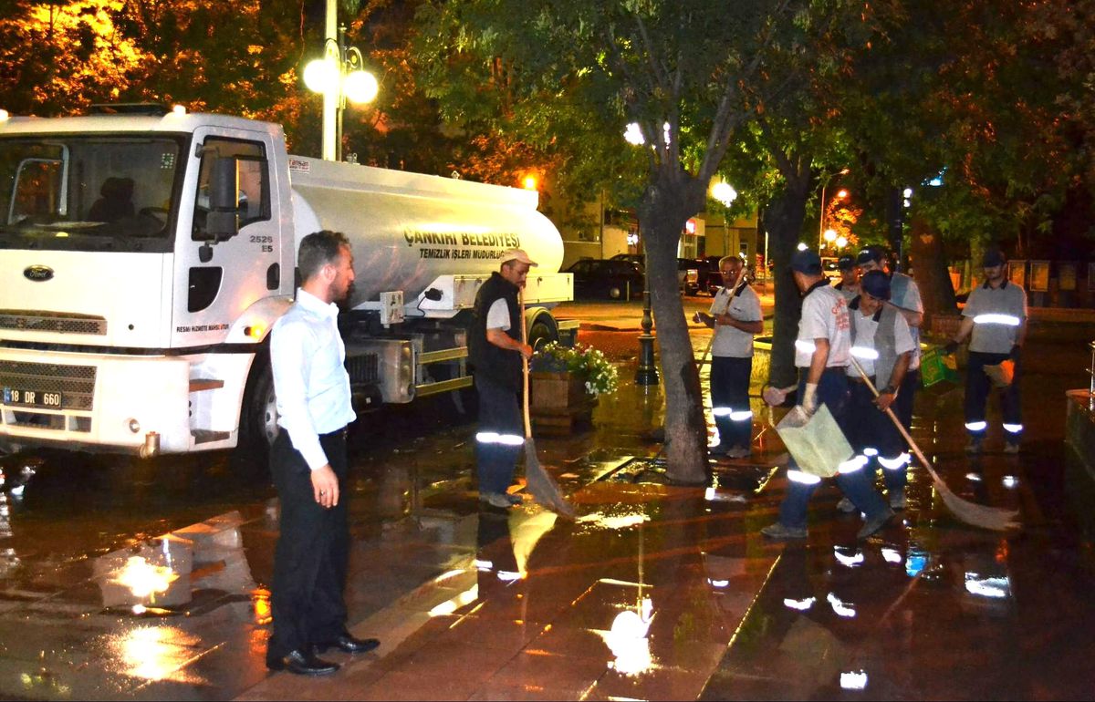 (Özel Haber) Çankırı\'da Kent Temizliğine "Kemal Sunal" Modeli