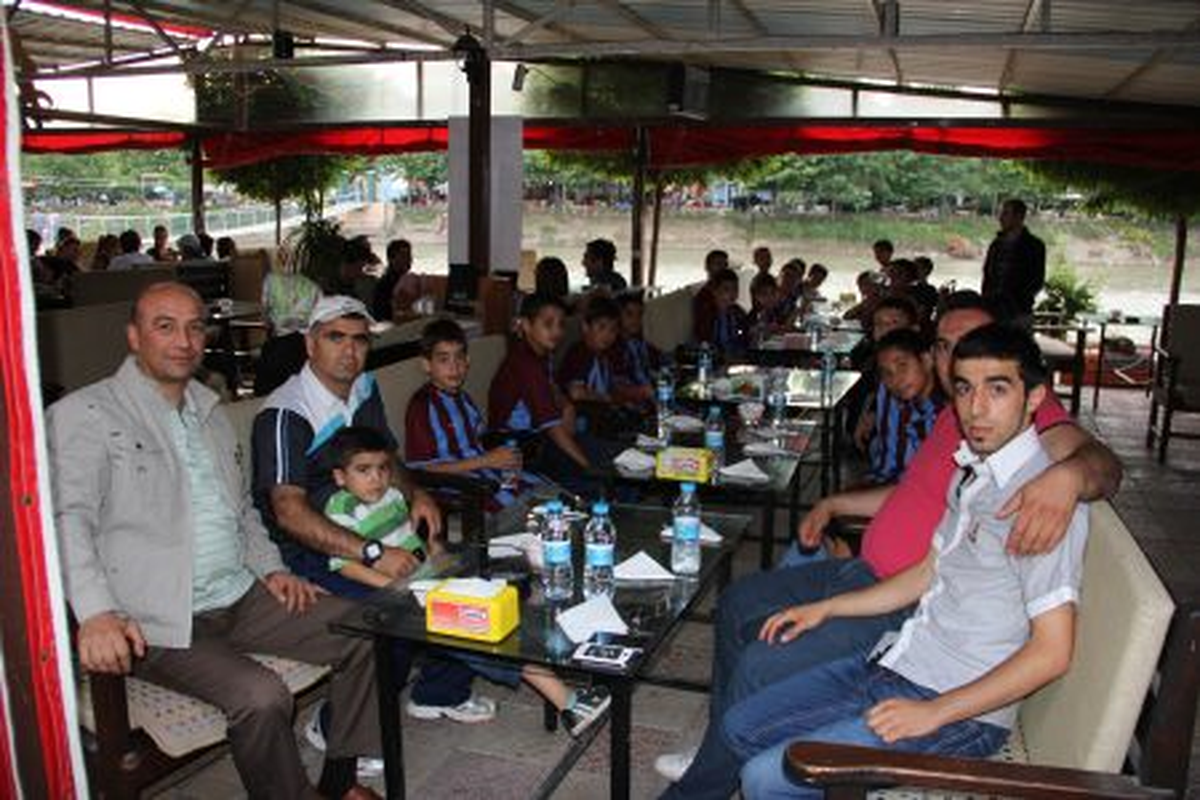 Park Ganita Trabzonspor Futbol Okulunu Ağırladı