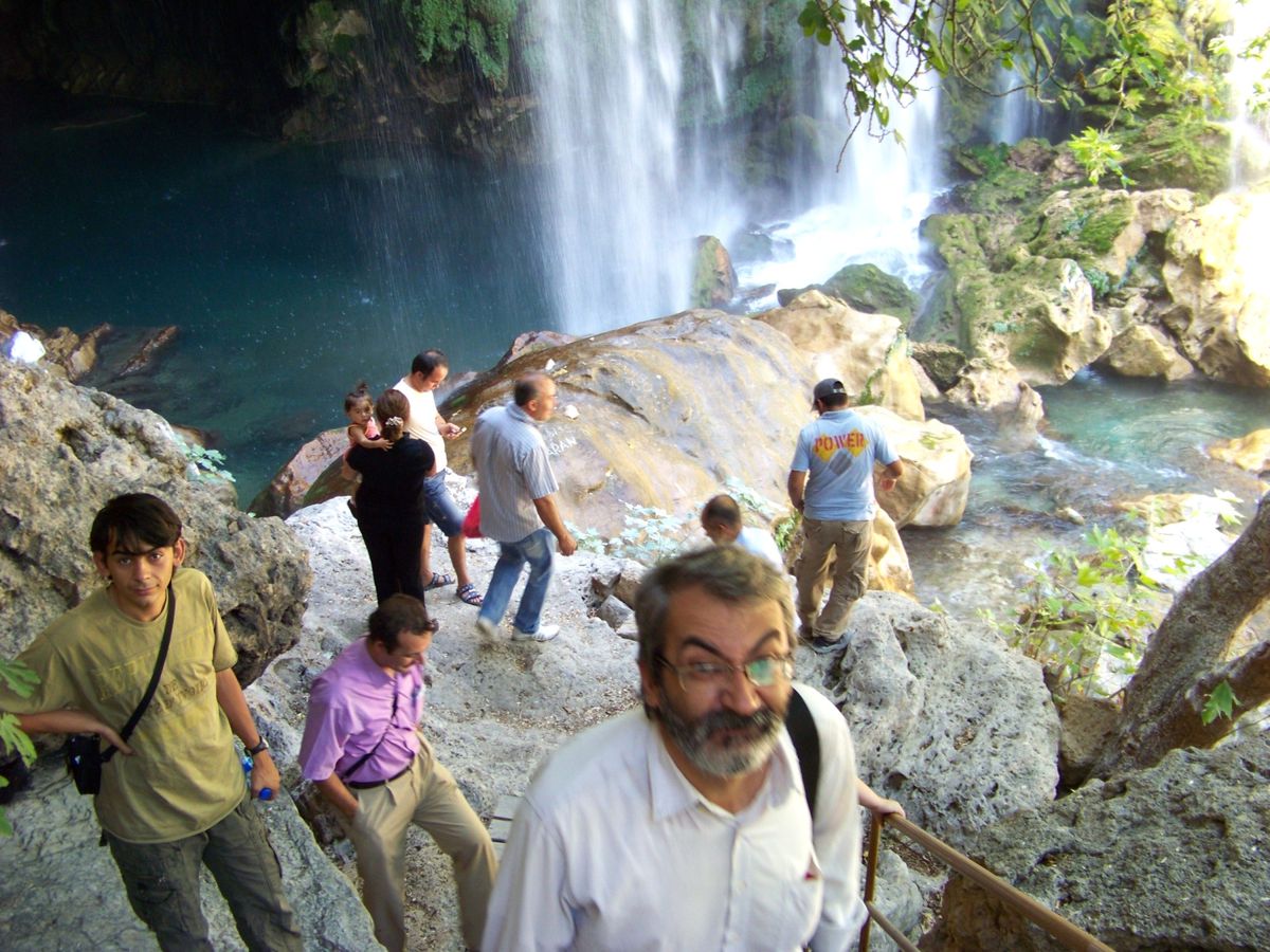 Saklı Cennet: Yerköprü Şelalesi