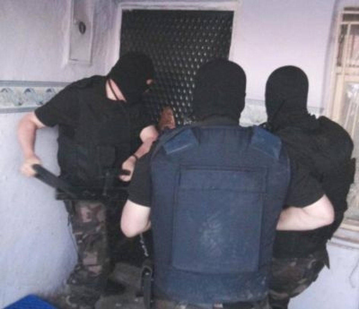 Samsun\'da Uyuşturucu Operasyonu: 8 Gözaltı