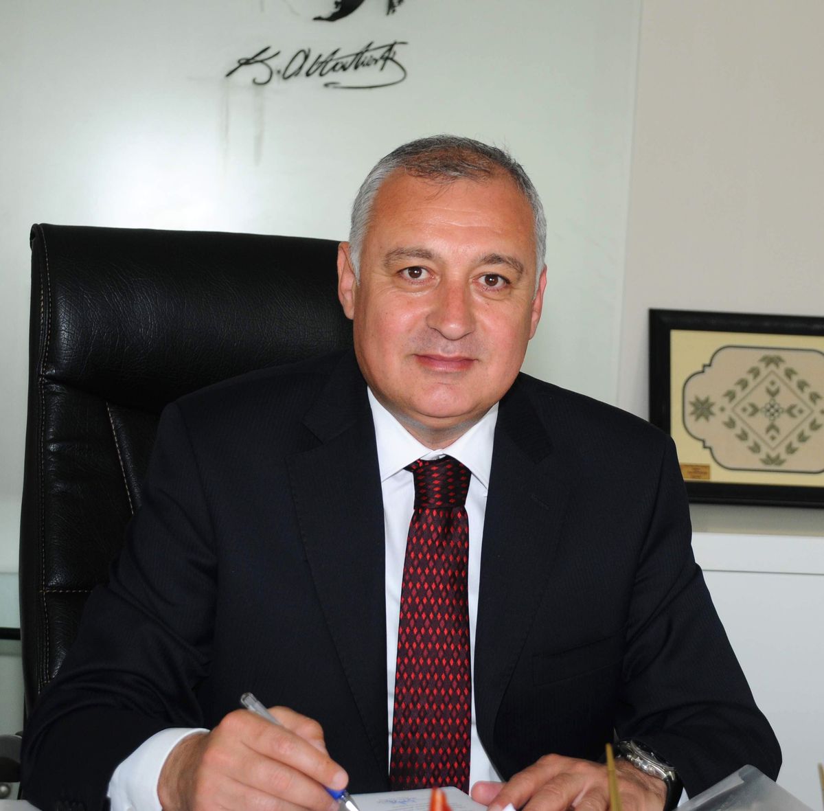 Sevimçok, "Çarşı Esnafı Turistle Buluşmalı"