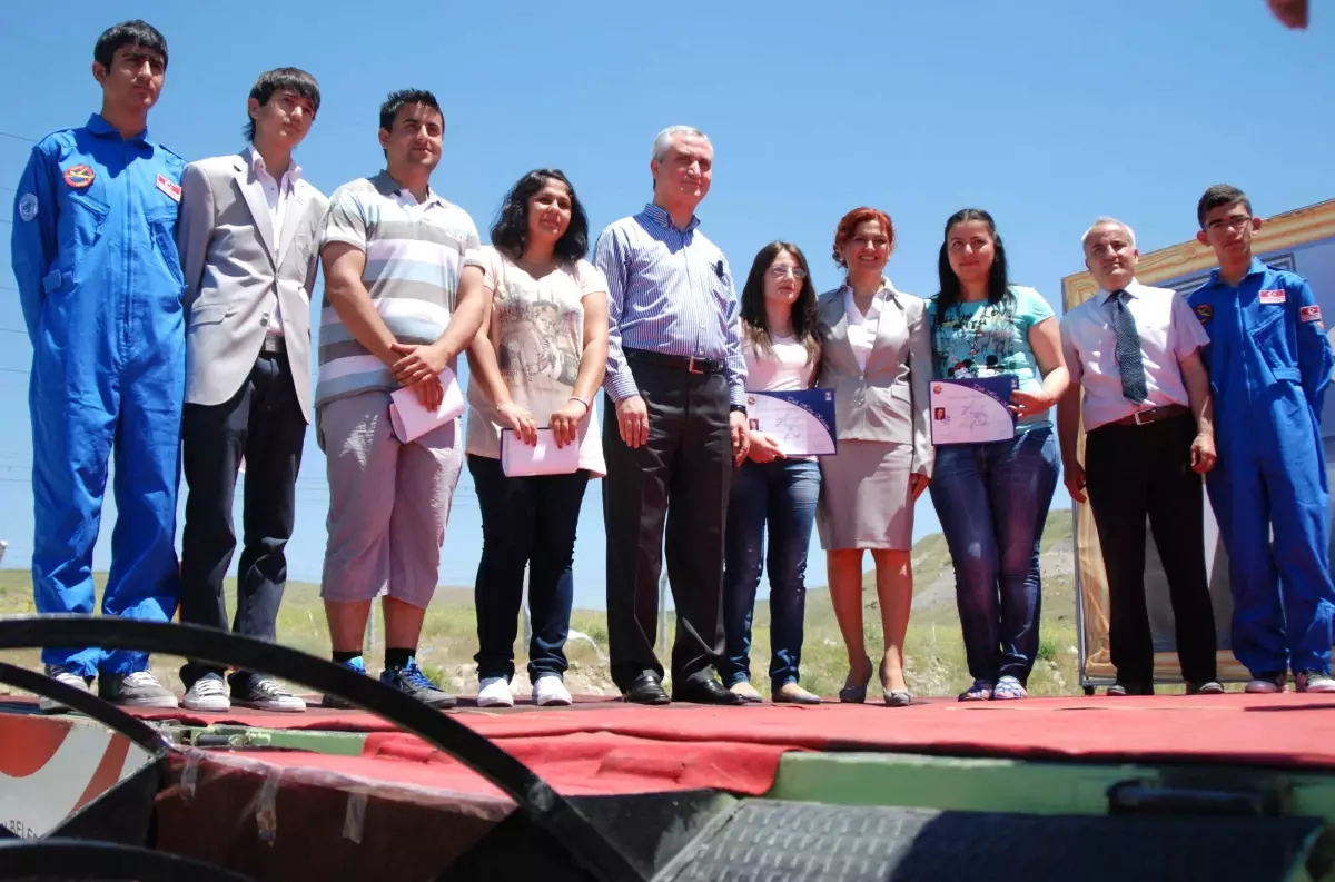 Sincan Belediyesi ve Türk Hava Kurumu İşbirliği ile Gökyüzü Şenlendi