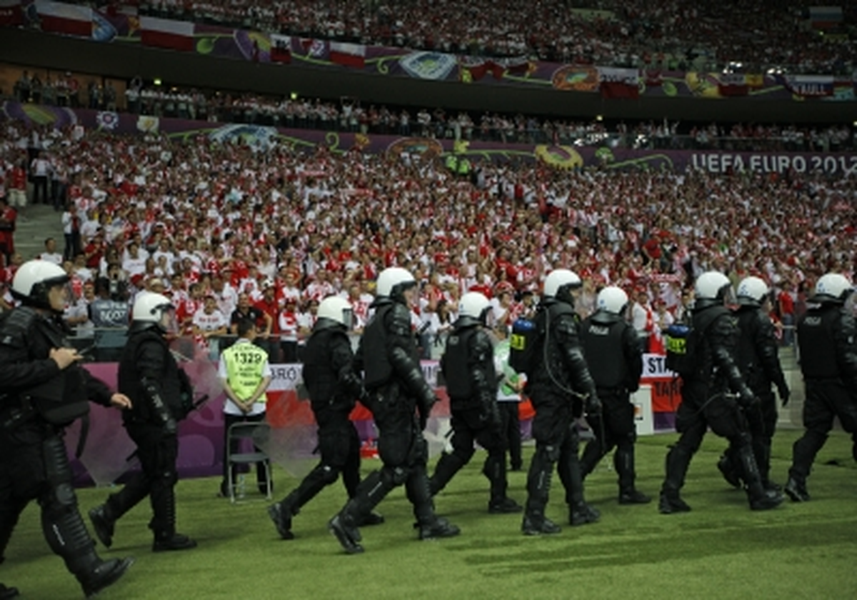 Uefa, Rusya\'ya 6 Puan Silme Cezası Verdi