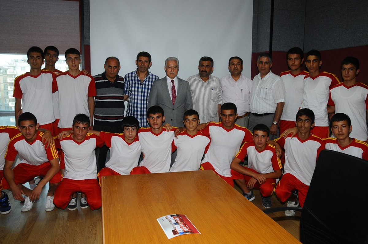 Yenibeygücü Başarıya Doymuyor