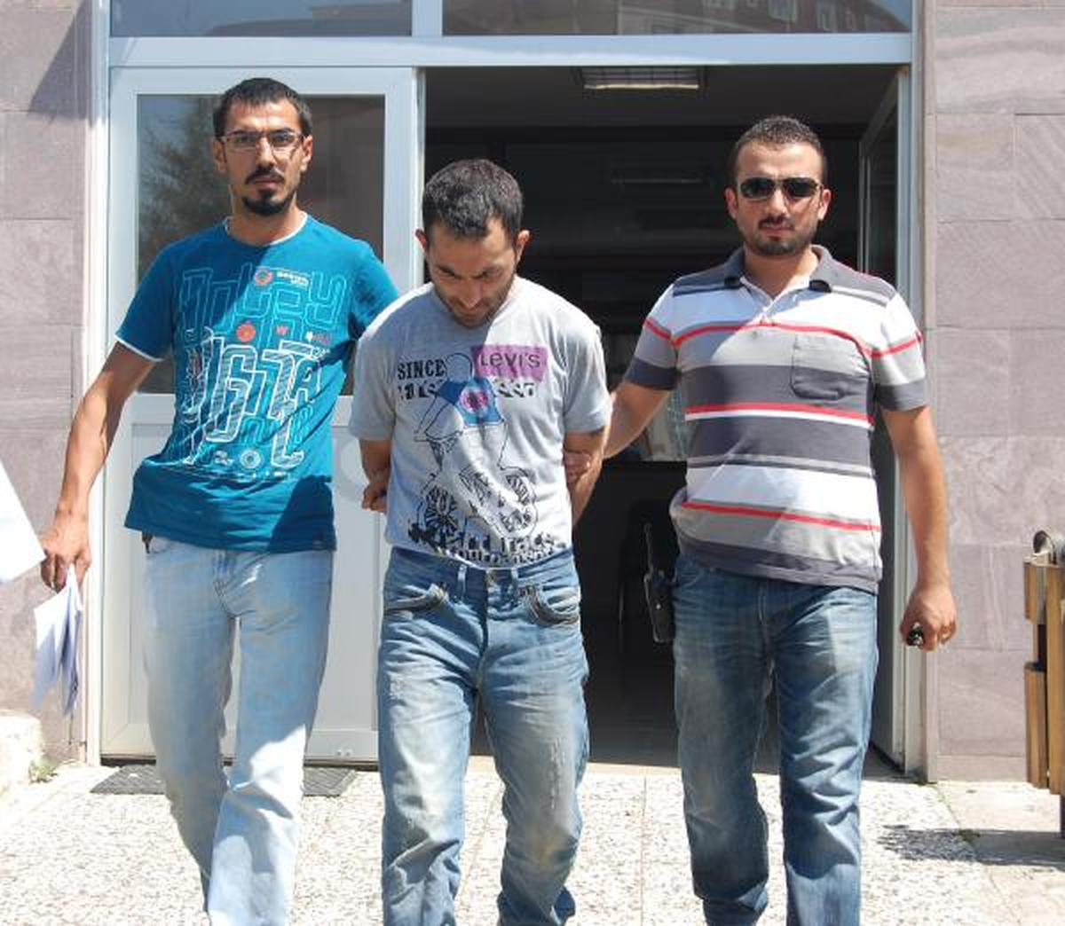 2 Yıldır Kuzeninin Kimliğini Kullanan Şüpheli, Motorin Çalarken Yakalandı