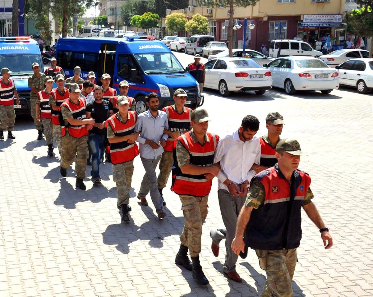 Akçakale'de Kontör Dolandırıcılığı Operasyonu