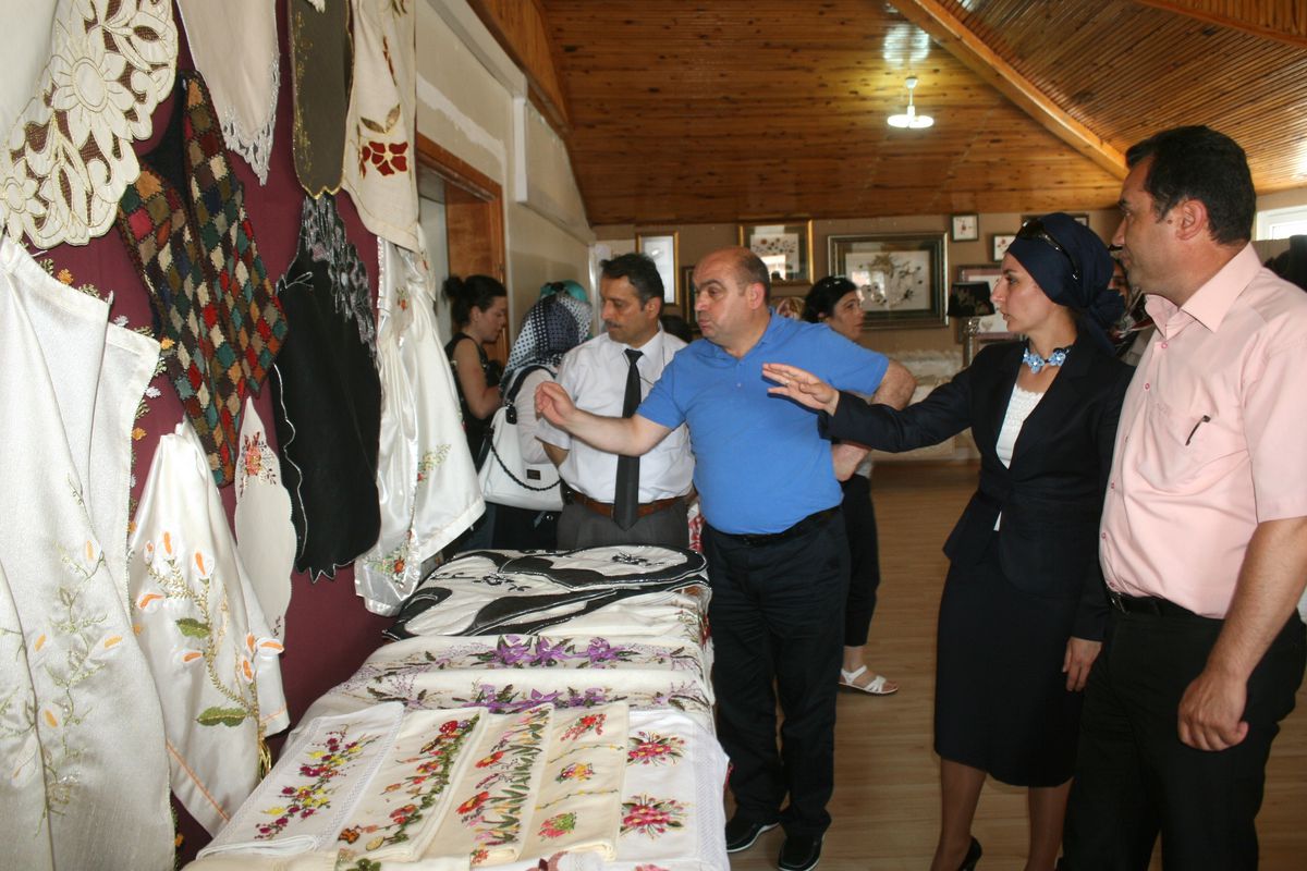 Bayköy\'de El Sanatları Sergisi Açıldı