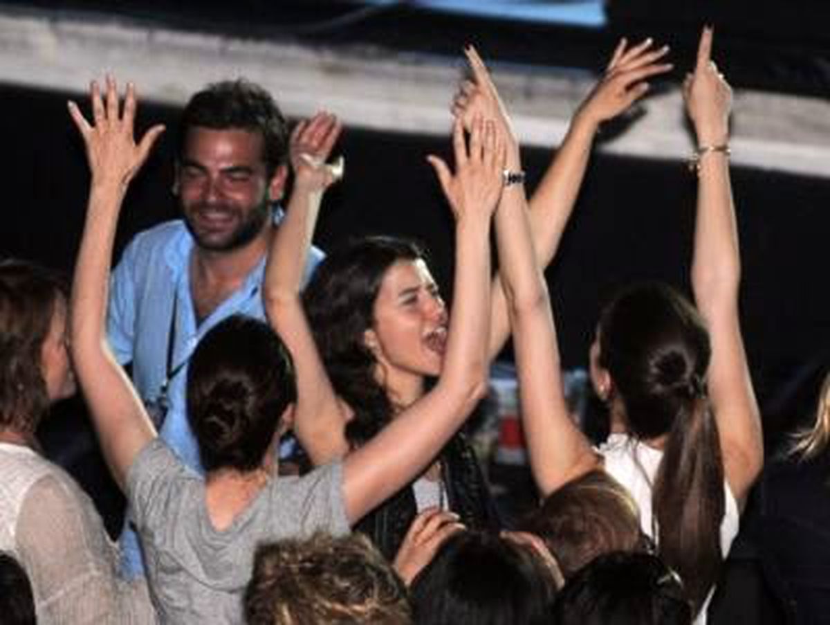 Beren Saat\'i Hiç Böyle Görmediniz