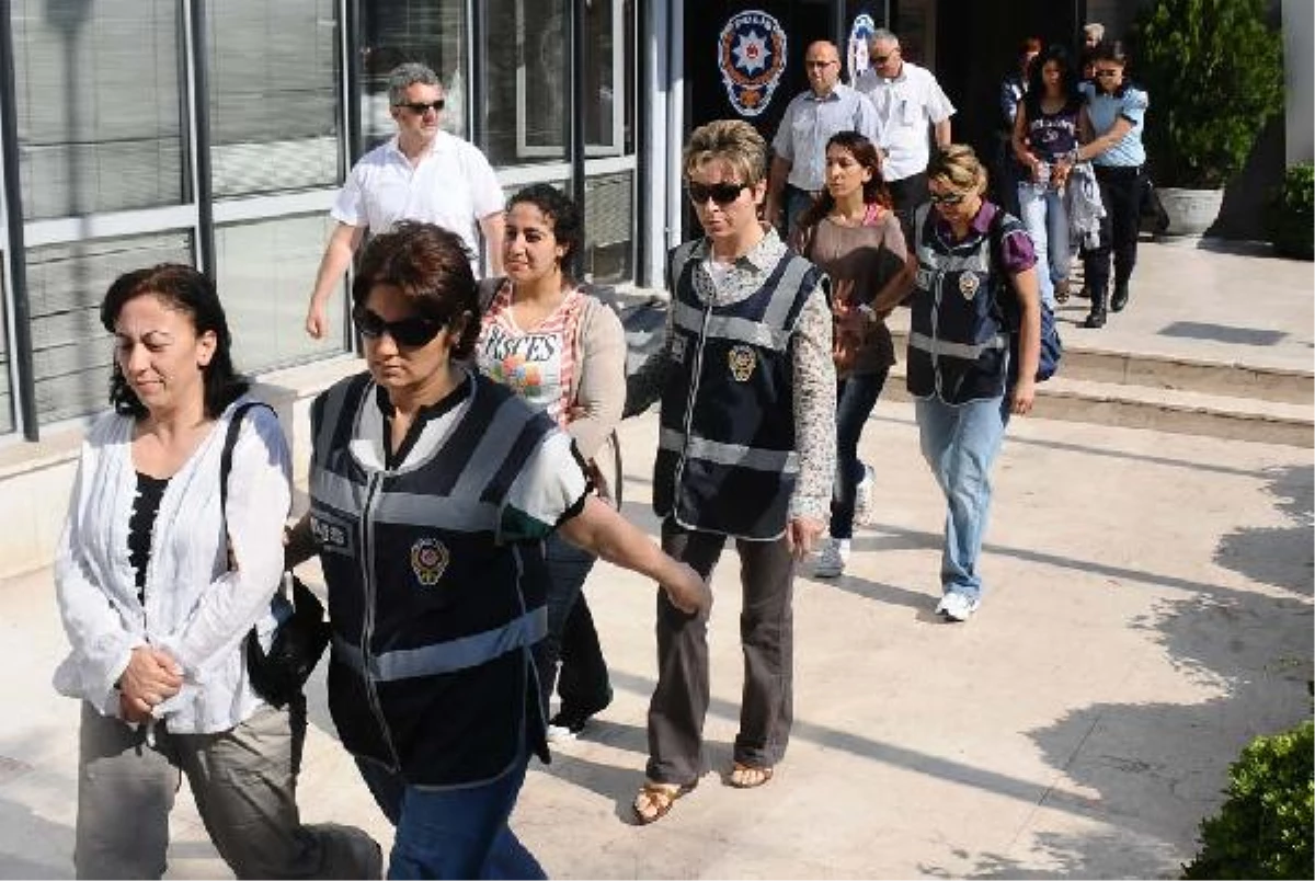 Bursa\'da Kck Operasyonunda 4 Kişi Tutuklandı