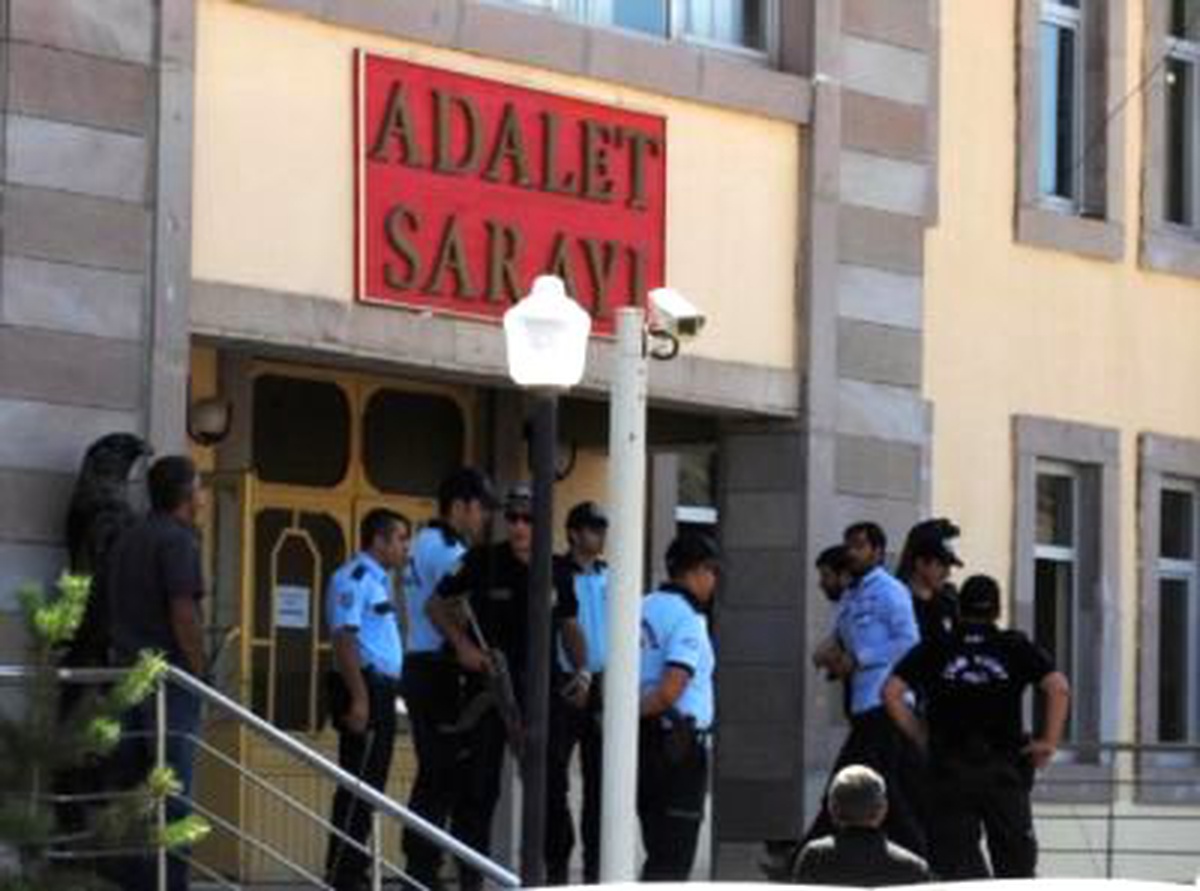 Doğubayazıt\'ta 6 Kck Şüphelisi Tutuklandı