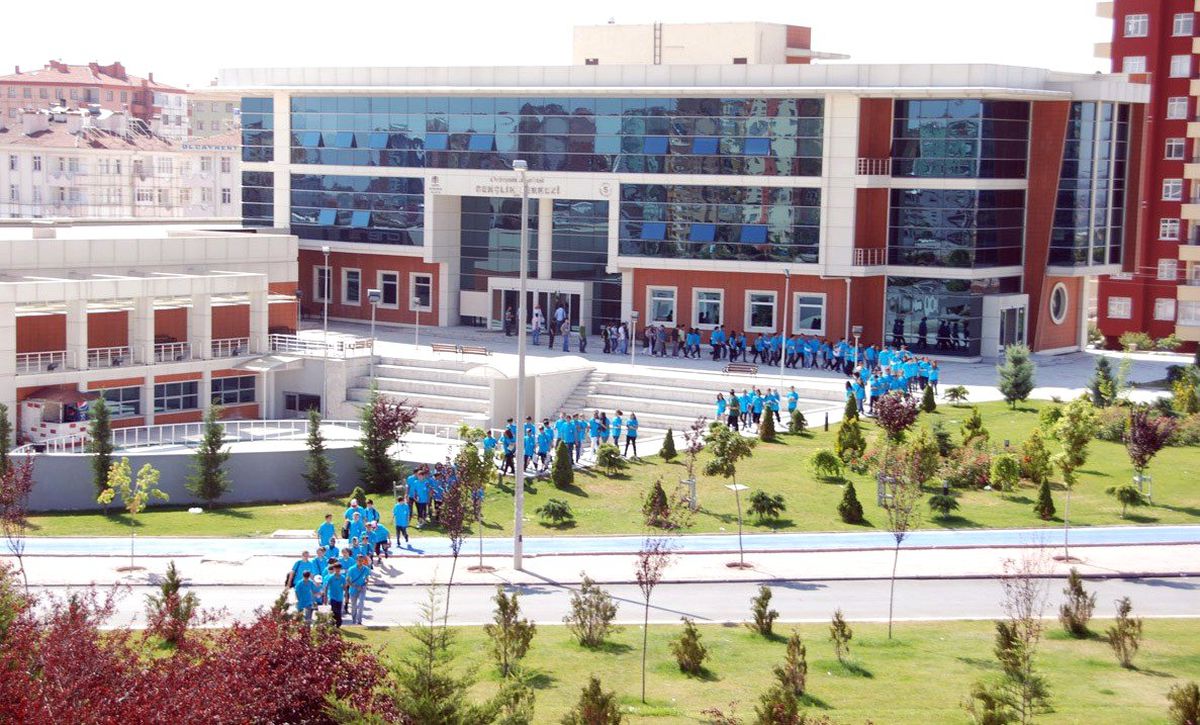 Gençler Tatillerini Gençlik Merkezi\'nde Değerlendirecek