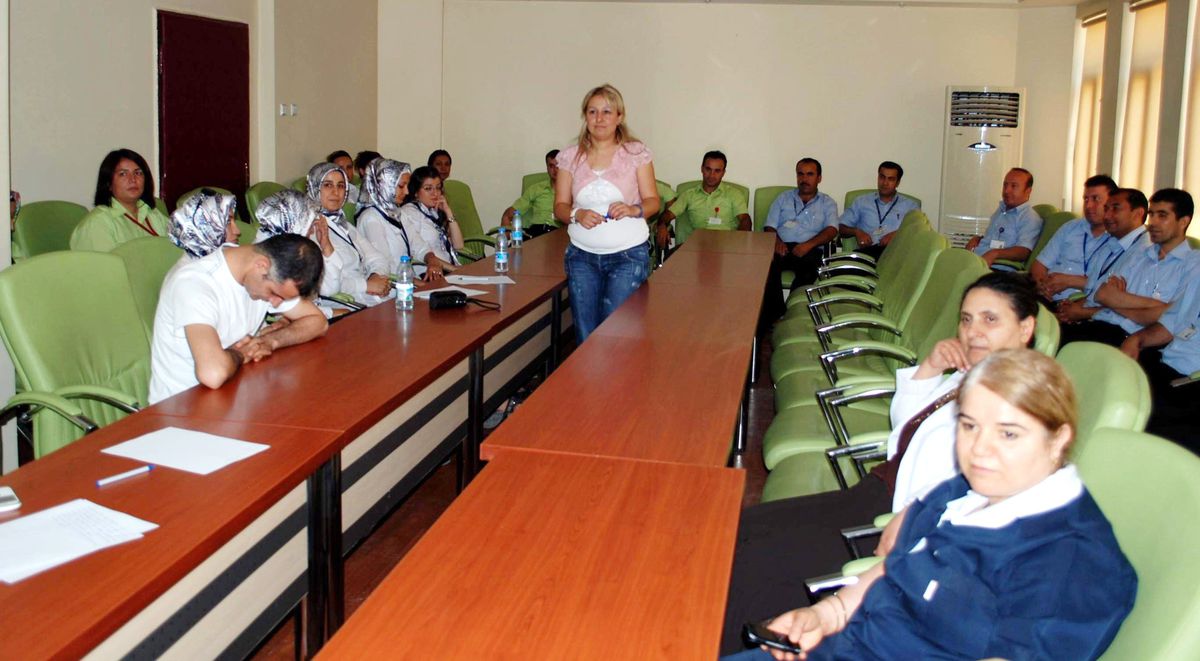 Hastane Çalışanlarına Diksiyon Eğitimi Verildi