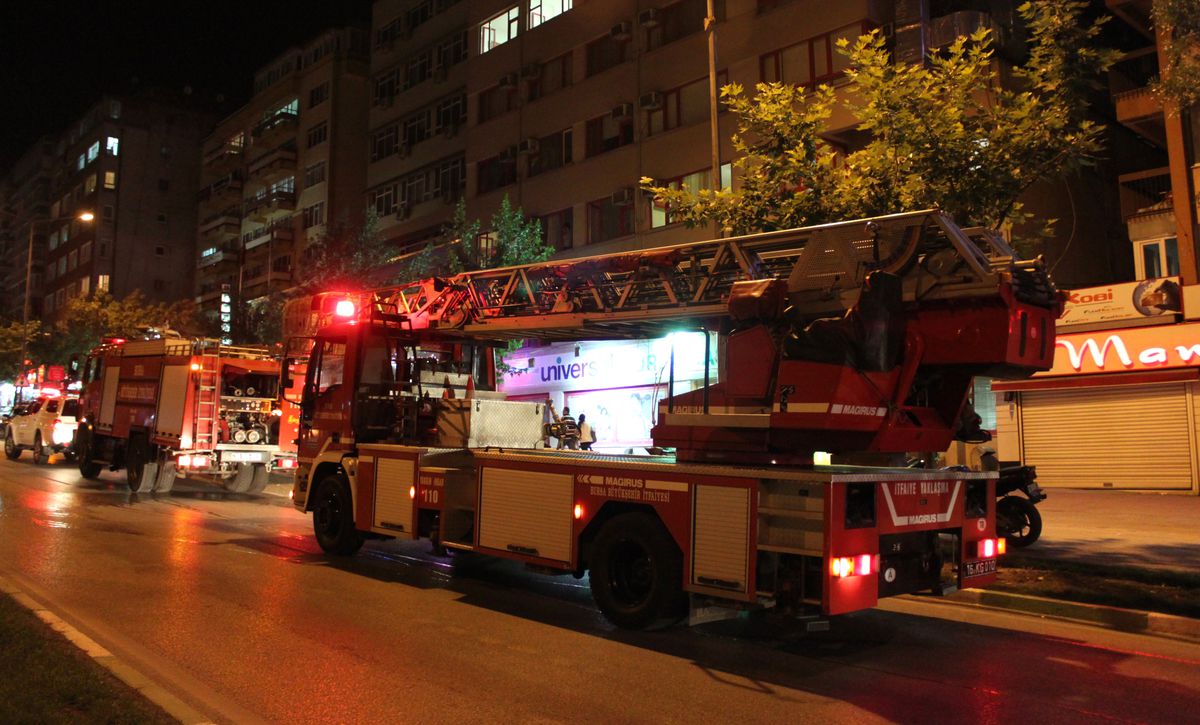 Hastanedeki Yangın Paniğe Sebep Oldu