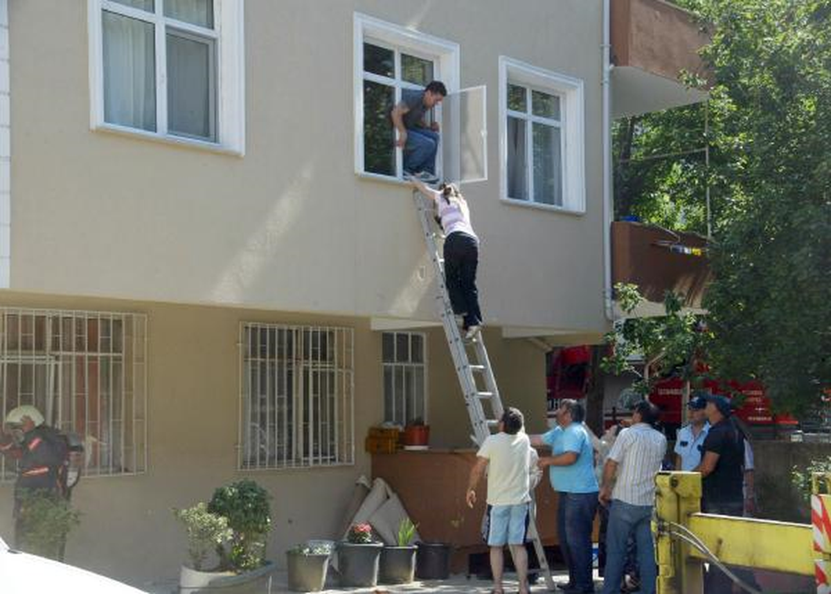 İstanbul\'da Yangın Faciası