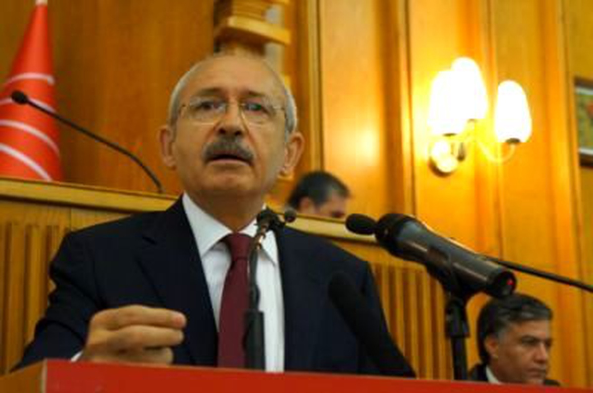 Kılıçdaroğlu(1): "Cenaze Meydanda Bu Cenazeyi Kaldırmamız Lazım"