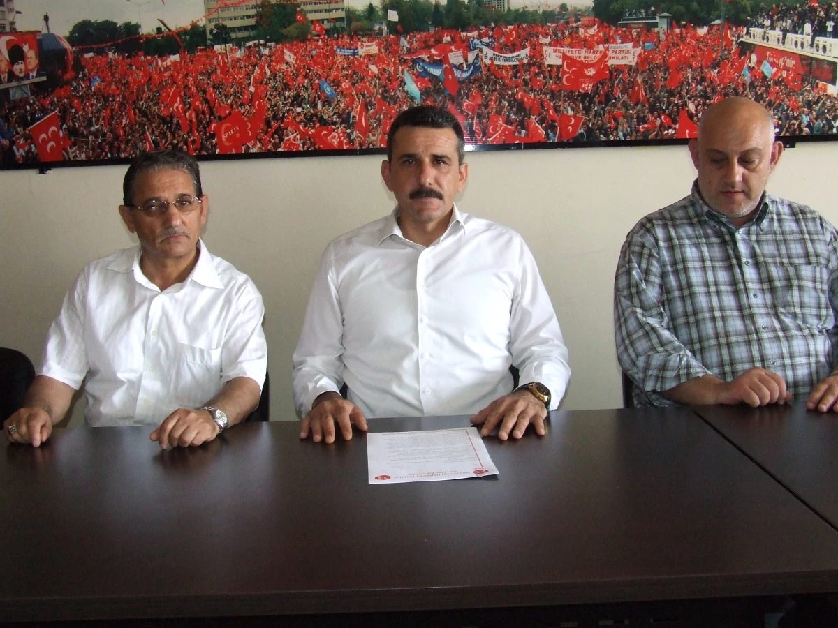 MHP Adapazarı İlçe Başkanı Hasan Pınarcı Basın Toplantısı Düzenledi