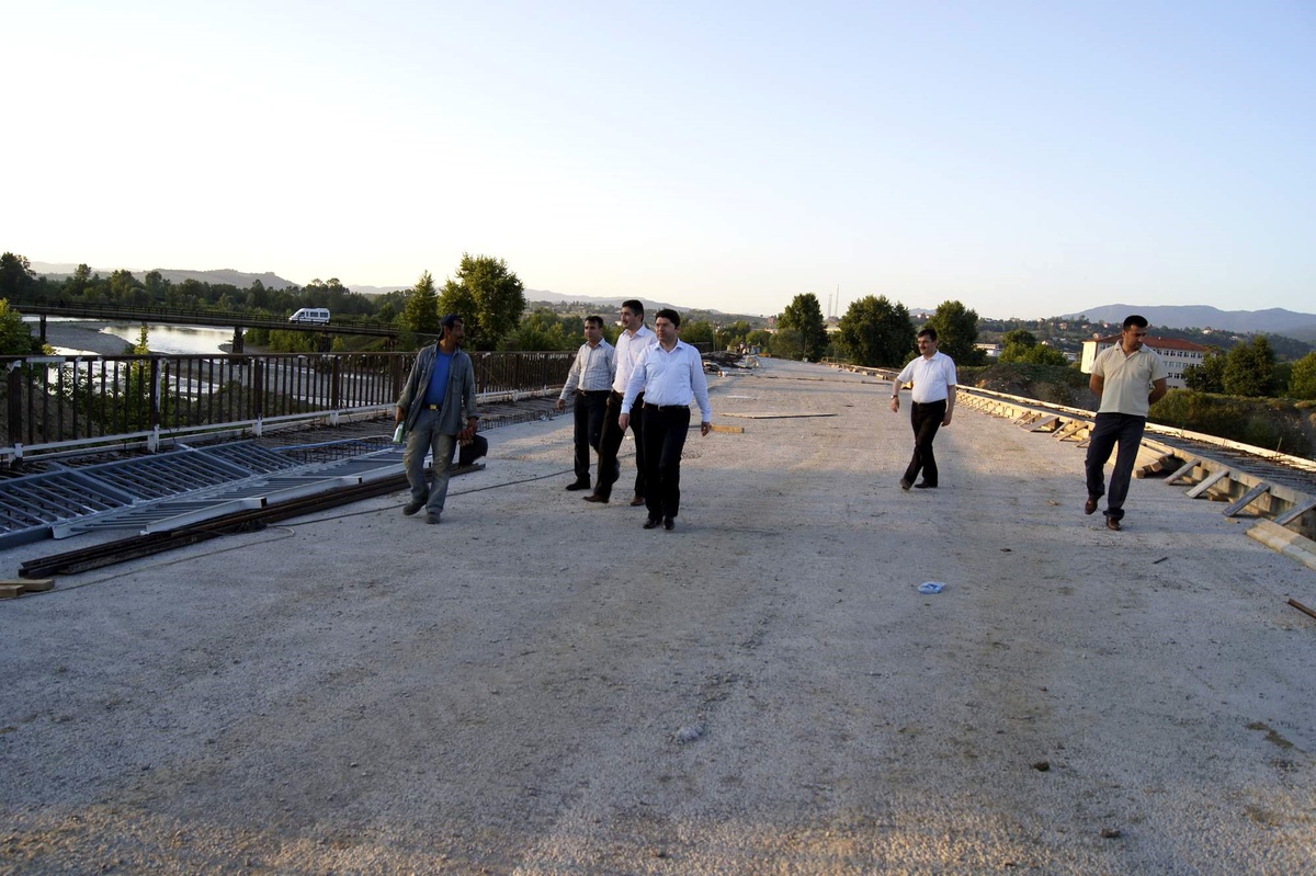 Milletvekili Tunç Osb Köprüsü İnşaatını İnceledi
