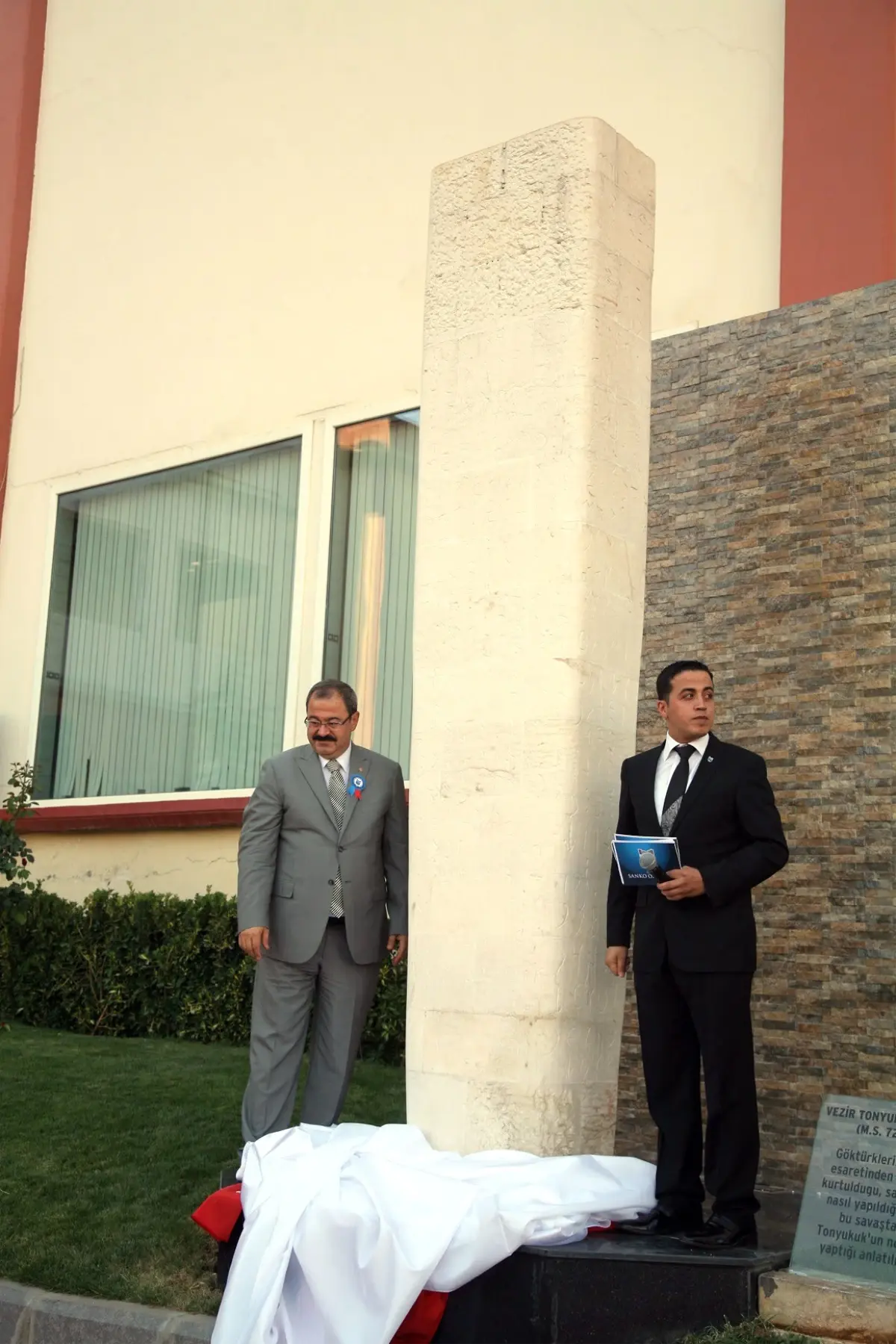 Özel Sanko Okulları\'na Orhun Anıtları Yapıldı