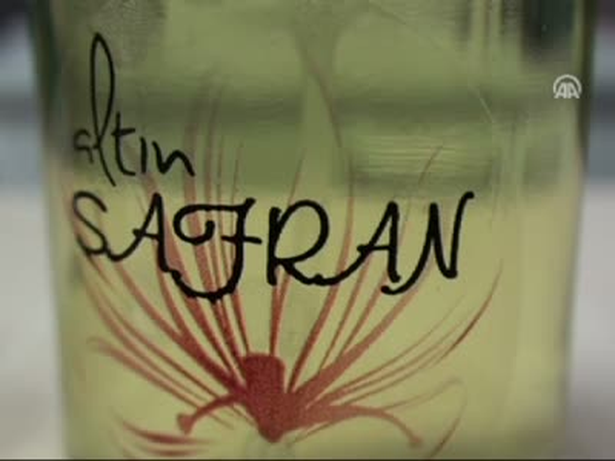 Safran Bu Kez de Parfüme Girdi