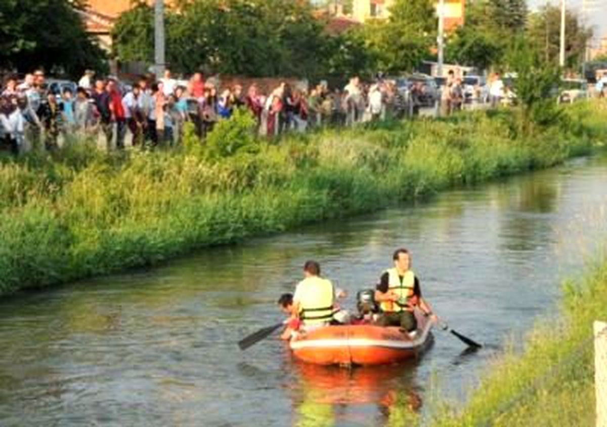 Serinlemek İçin Kanala Giren Gencin Cesedine Ulaşıldı