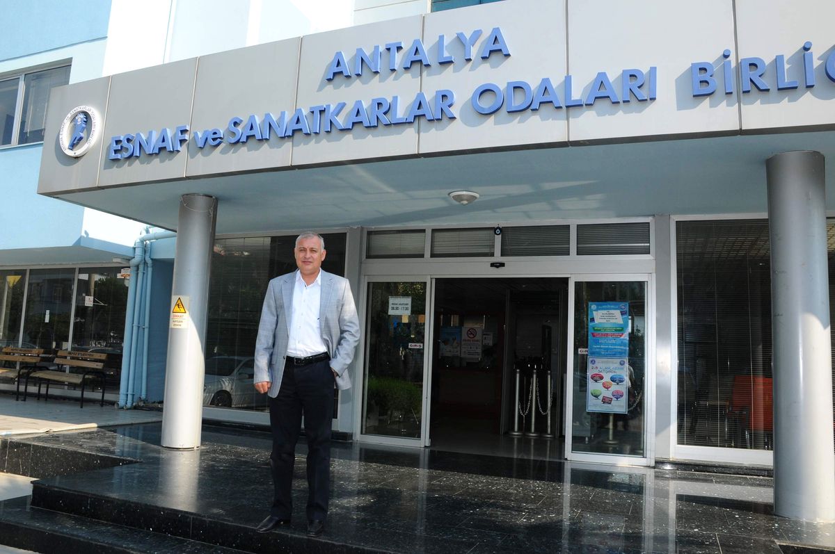 Sevimçok\'tan Kaldırım İşgali ile İlgili Açıklama