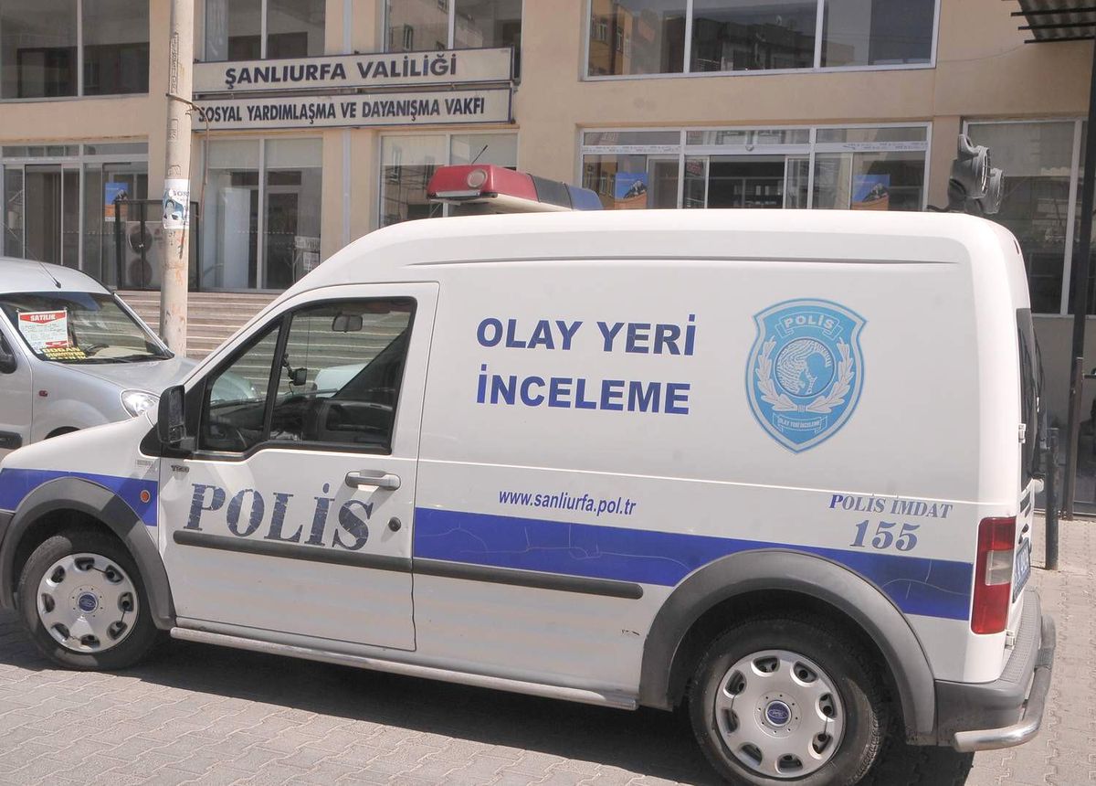 Sydv\'ye Giren Hırsız Dizüstü Bilgisayar Çaldı
