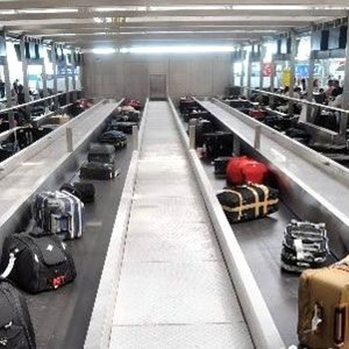 Thy\'nin Yolcu Sayısı Yılın İlk 4 Ayında 14.3 Milyon Kişiye Ulaştı