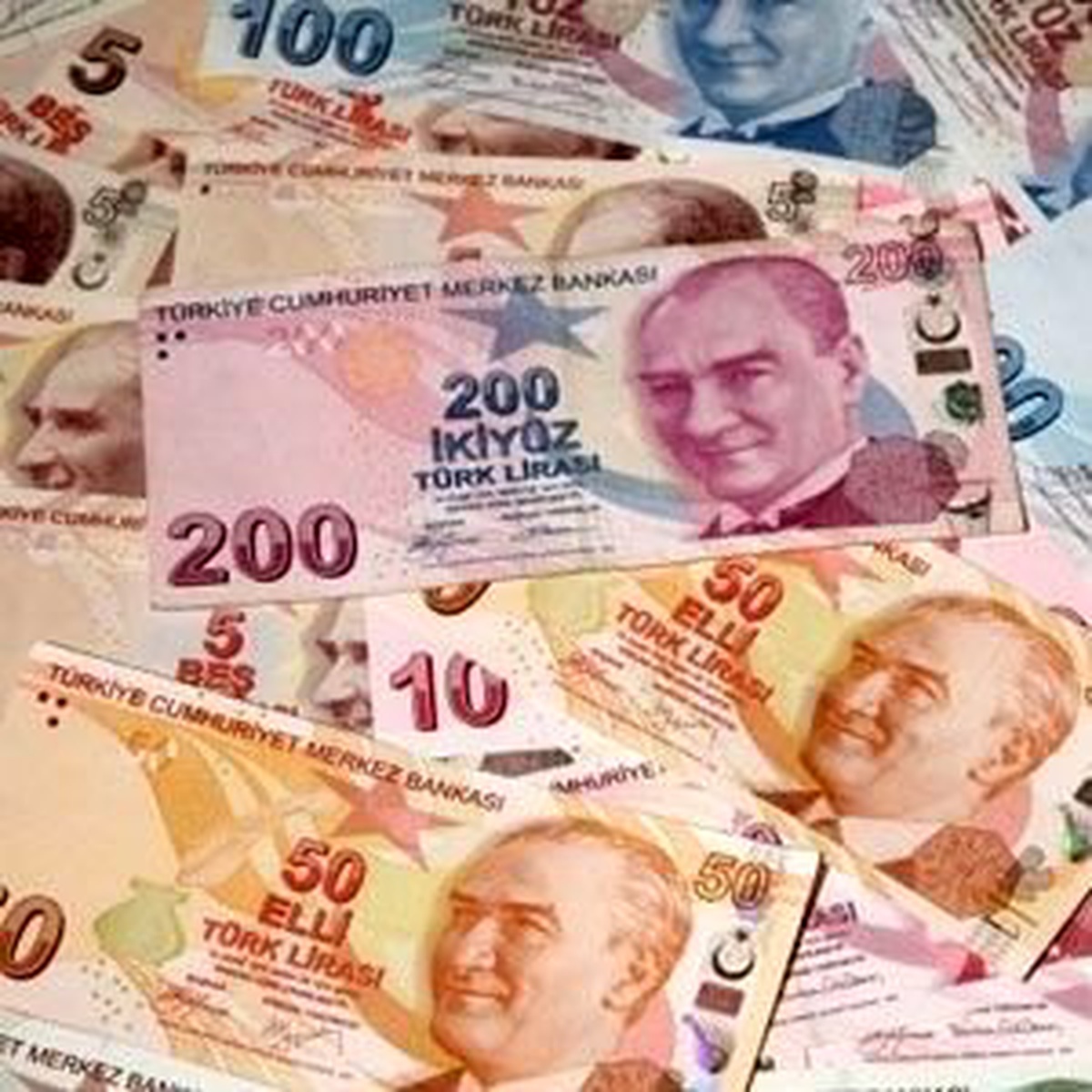 Tüketicinin Bankalara Borcu 231 Milyar Tl