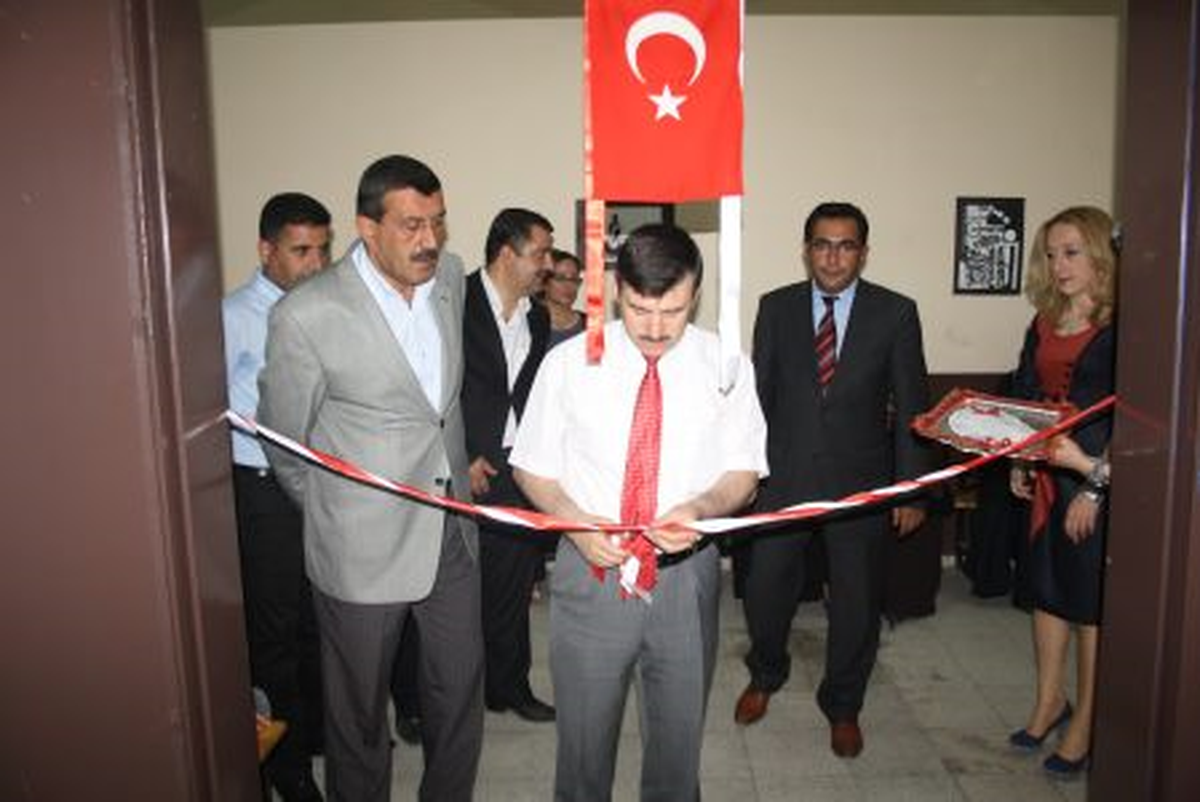 Ağrı Halk Eğitim Merkezi\'nden Yılsonu Sergisi