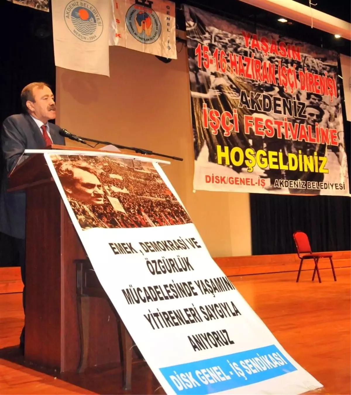 Akdeniz İşçi Festivali Başladı