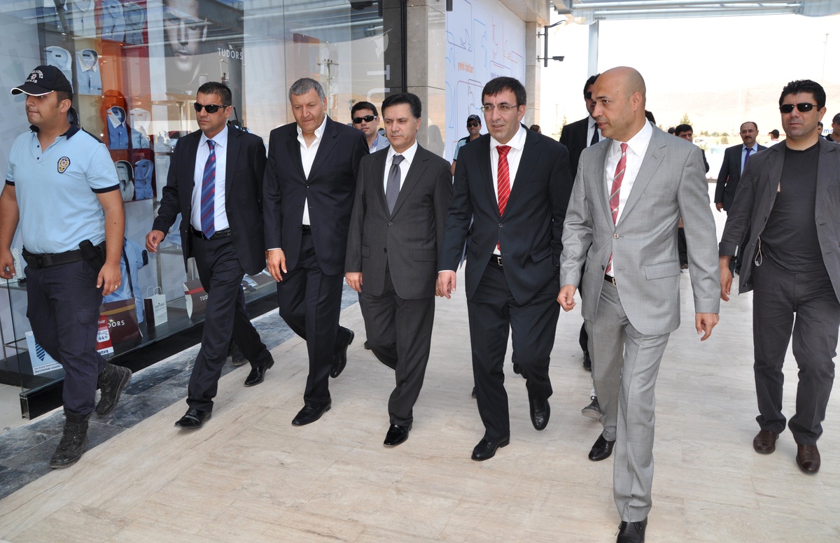 Bakan Yılmaz: "Mardin\'de Yapılan Ana Kanallarla 100 Bin Hektar Sulu Tarıma Geçilecek"