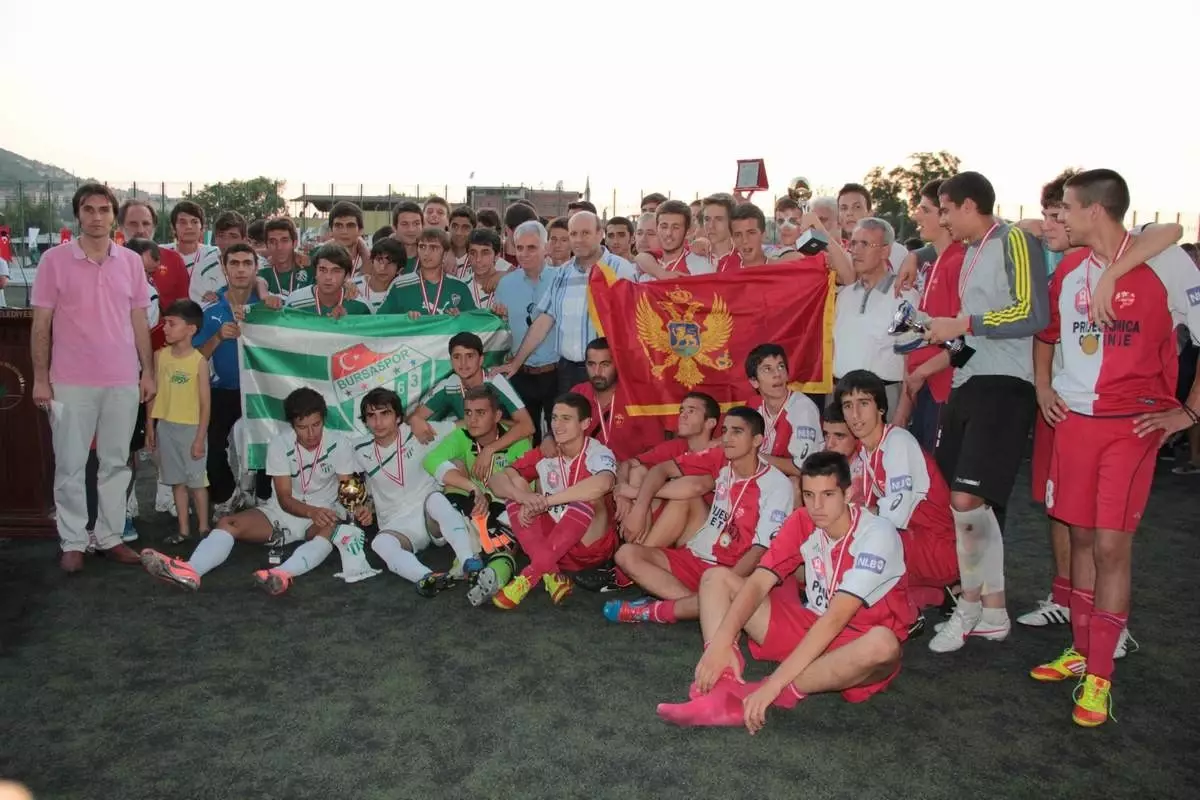 Balkan Turnuvası\'nın Galibi Bursaspor Oldu