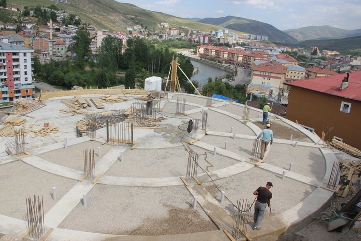 Bayburt\'un Boz Tepe\'sinin Temeli Atıldı