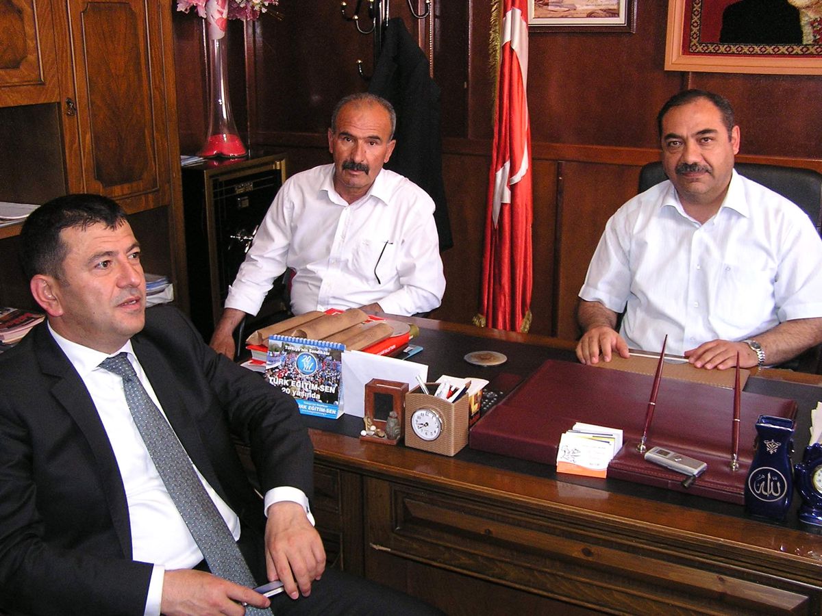 CHP\'li Ağbaba\'dan MHP\'ye Ziyaret