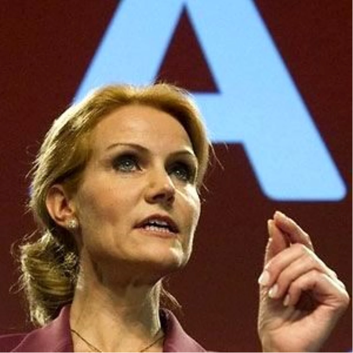 Danimarka Başbakanı\'ndan ROJ TV İtirafı
