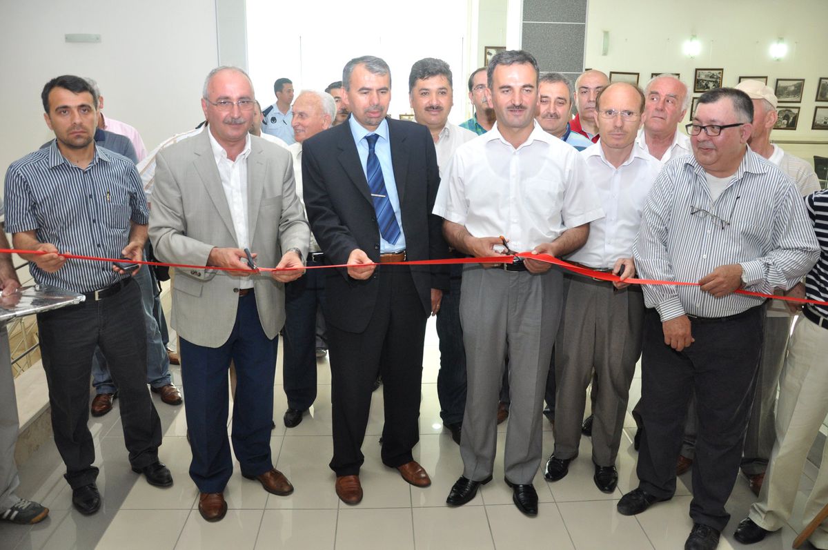 Eski Bursa Fotoğrafları Gemlik\'te Görücüye Çıktı