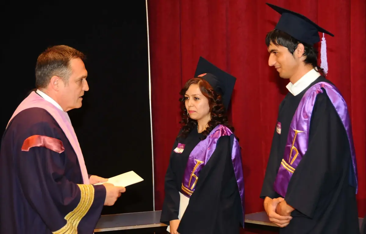 Hacettepe Üniversitesi Rektörü\'nden Özeleştiri