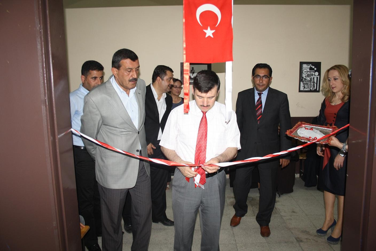 Halk Eğitim Merkezi Müdürlüğü\'nden Yılsonu Sergisi